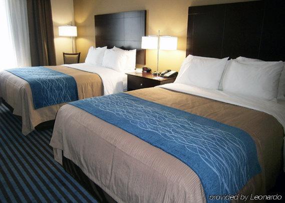 Comfort Inn & Suites Ballpark Area Atlanta Room photo